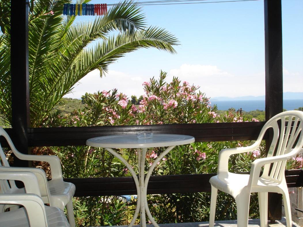 Ilias Appartements Tsaprounis Ellinika  Buitenkant foto